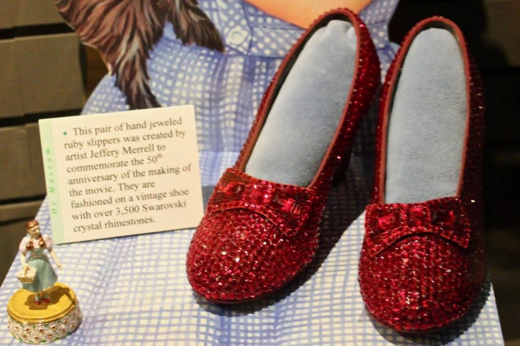 Wizard of Oz Dorothy Ruby Slippers