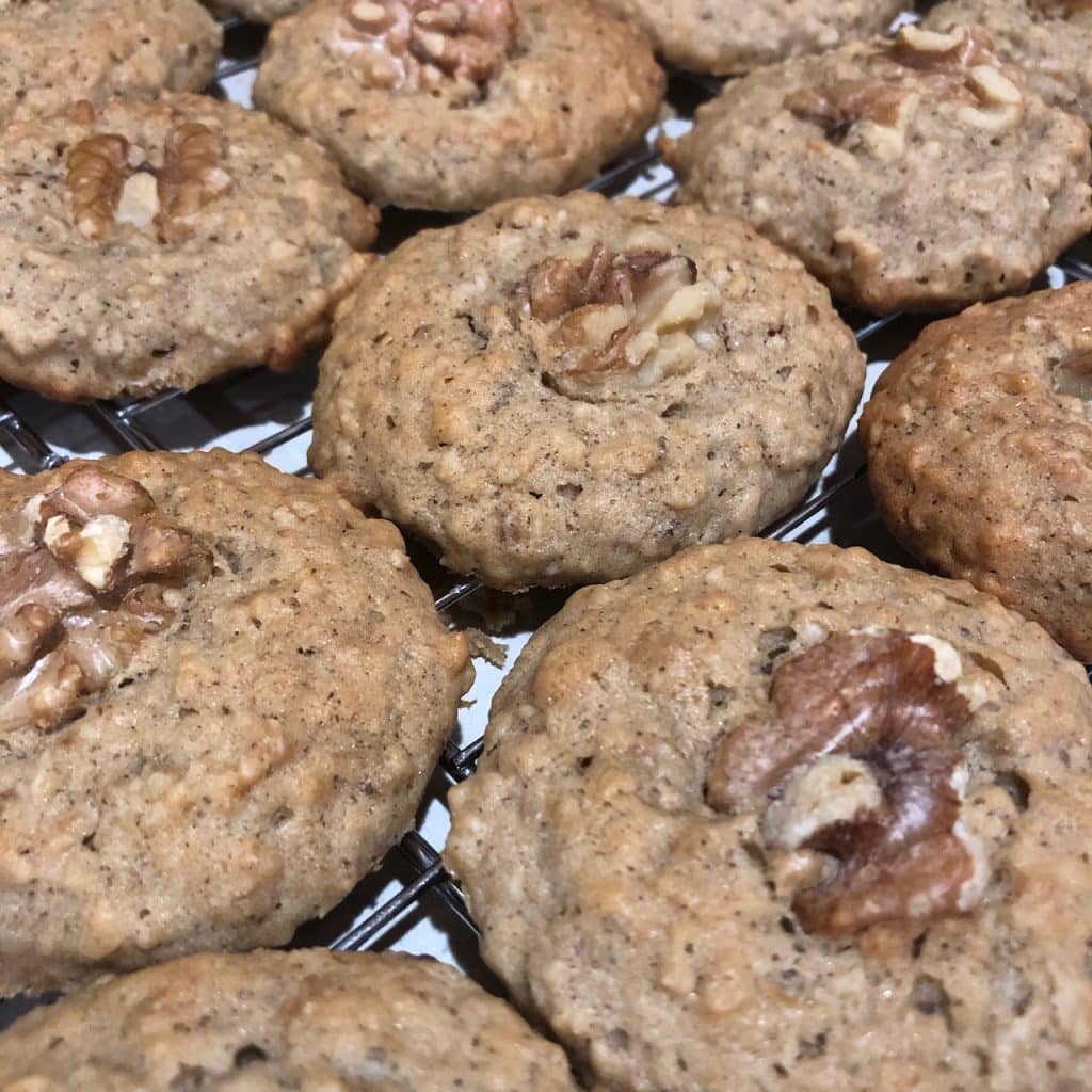 Banana Walnut Cookies