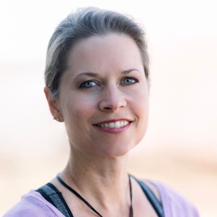 Author Rayna York Bio Pic